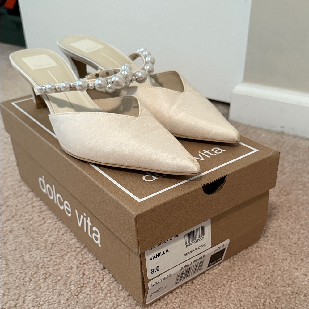 Dolce Vita Cream Women's Shoes with Pearl Detail